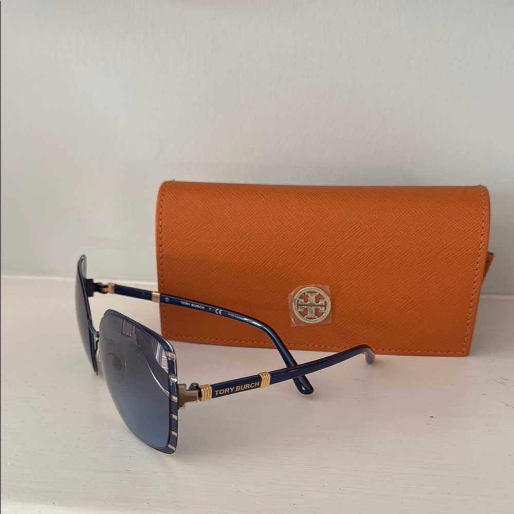 Tory Burch Navy and Gold Sunglasses